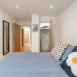 Spacious One Bed Apartment In Shoreditch